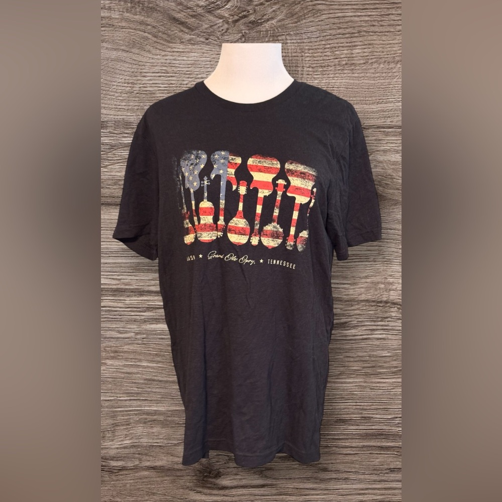 NWT Grand Ole Opry Nashville, Tn T-shirt